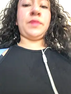 Snapshot of Lexiiee_1 chatting on December 2025 04:23:02 PM Lexiiee 1 online show from December 2025 04:23:02 PM