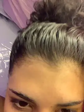 Snapshot of luluzinhax chatting on October 2025 04:46:02 AM luluzinhax online show from October 2025 04:46:02 AM