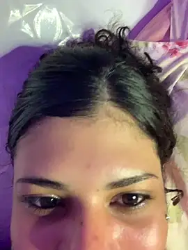 Snapshot of luluzinhax chatting on December 2025 01:34:01 AM luluzinhax online show from December 2025 01:34:01 AM