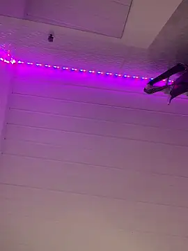 Snapshot of luluzinhax chatting on January 2026 01:41:01 AM luluzinhax online show from January 2026 01:41:01 AM