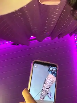 Snapshot of luluzinhax chatting on March 2026 05:08:02 AM luluzinhax online show from March 2026 05:08:02 AM