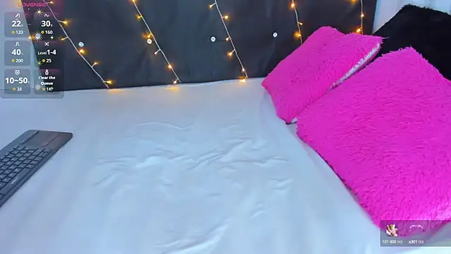 Snapshot of Danaa_moore_ chatting on October 2025 09:44:01 PM Danaa moore online show from October 2025 09:44:01 PM