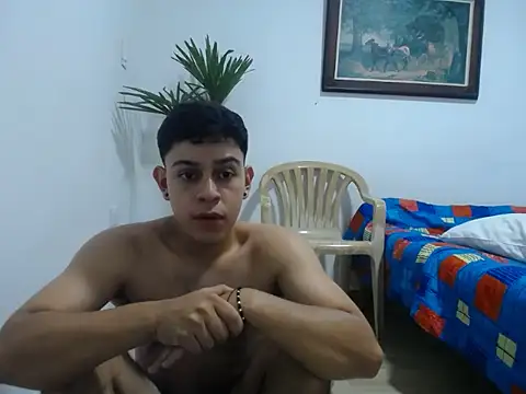 Snapshot of Young_handsome chatting on September 2025 12:32:02 AM Young handsome online show from September 2025 12:32:02 AM