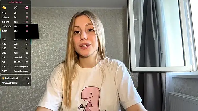 DreamyOlivia online show from September 2025 02:29:02 PM