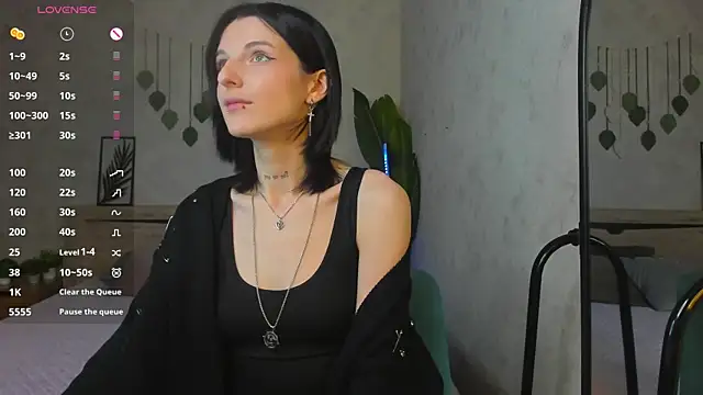 Lynn Martin online show from May 2026 05:31:01 PM