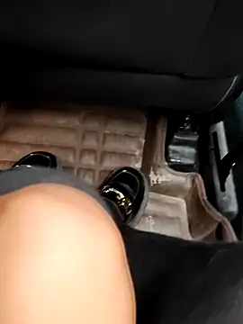 shaoshao-7758 online show from October 2025 01:25:02 AM