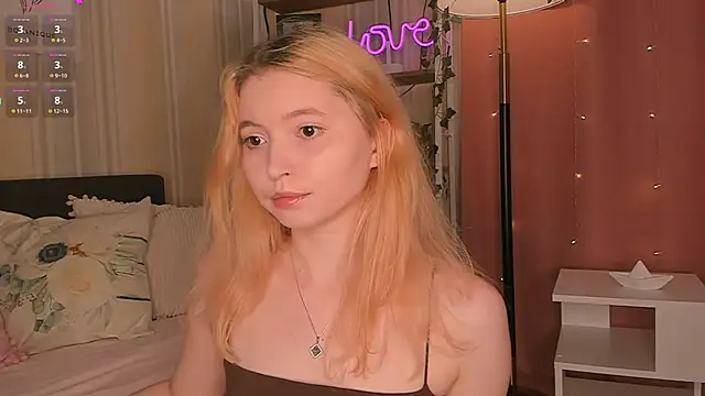 Ruminelle online show from June 2026 11:32:01 AM