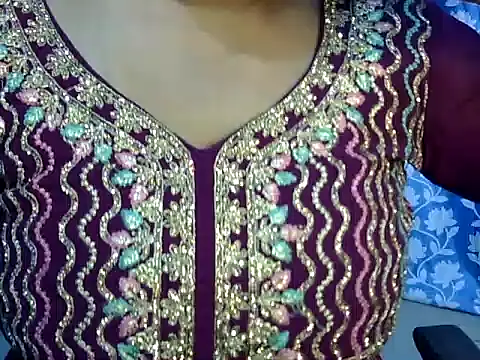 Sexy vipasha online show from November 2025 07:25:01 PM