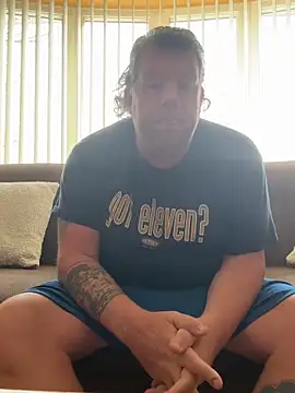 Stephanie1984 online show from March 2026 01:07:02 PM