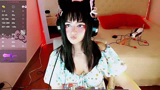 Lunyhose online show from October 2025 07:51:01 PM