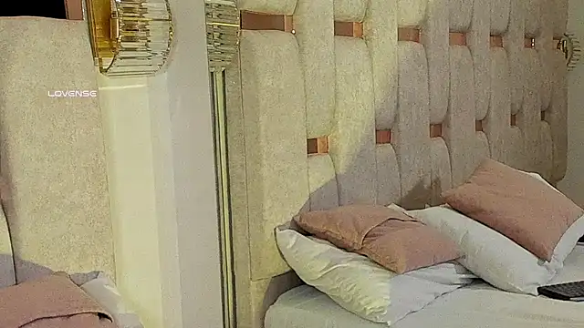 charlotte line online show from December 2025 05:18:02 PM