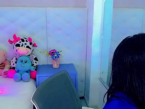 hanna sweett34 online show from October 2025 12:30:01 AM