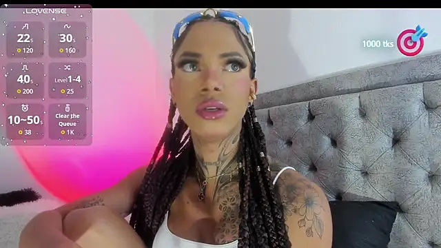 Snapshot of michell_danna chatting on September 2025 01:53:01 AM michell danna online show from September 2025 01:53:01 AM