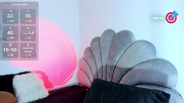 Snapshot of michell_danna chatting on November 2025 05:40:02 AM michell danna online show from November 2025 05:40:02 AM