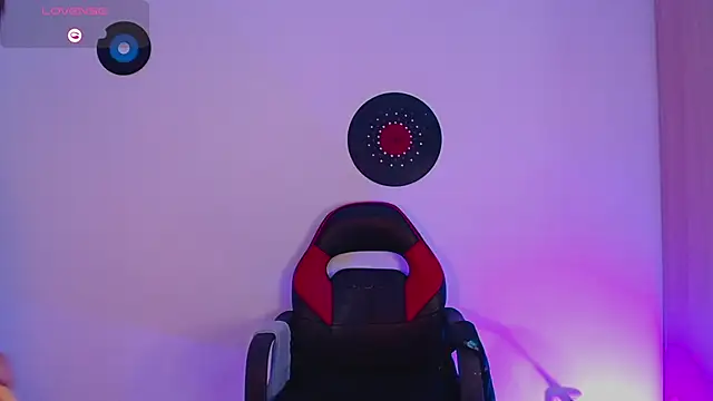 Snapshot of rootwallace chatting on October 2025 09:44:02 PM rootwallace online show from October 2025 09:44:02 PM