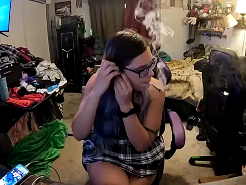 Snapshot of R4inbowK1tty chatting on September 2025 03:50:02 AM R4inbowK1tty online show from September 2025 03:50:02 AM