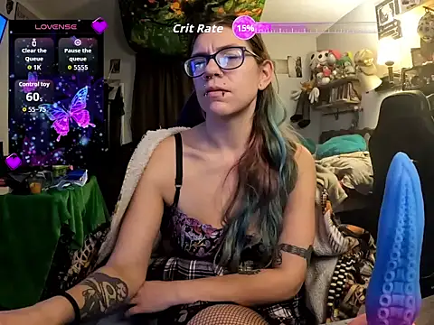 Snapshot of R4inbowK1tty chatting on February 2026 03:56:02 AM R4inbowK1tty online show from February 2026 03:56:02 AM