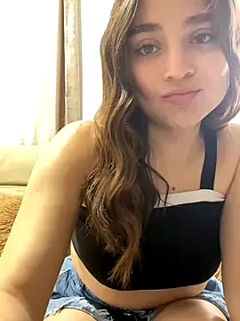 mia evanss26 online show from October 2025 08:15:01 PM