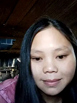 Snapshot of omiu-baby chatting on January 2026 02:04:01 AM omiu-baby online show from January 2026 02:04:01 AM