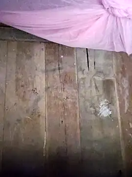 Snapshot of omiu-baby chatting on February 2026 12:39:02 AM omiu-baby online show from February 2026 12:39:02 AM