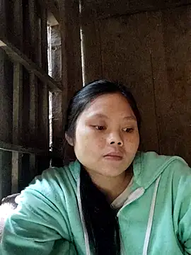 Snapshot of omiu-baby chatting on February 2026 03:36:02 AM omiu-baby online show from February 2026 03:36:02 AM