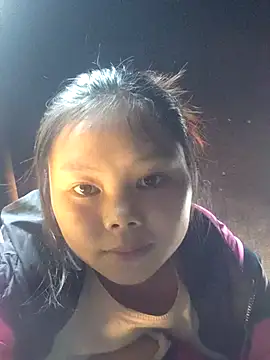 Snapshot of omiu-baby chatting on March 2026 02:12:01 AM omiu-baby online show from March 2026 02:12:01 AM