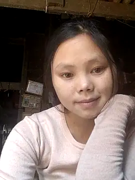 Snapshot of omiu-baby chatting on April 2026 01:39:01 AM omiu-baby online show from April 2026 01:39:01 AM