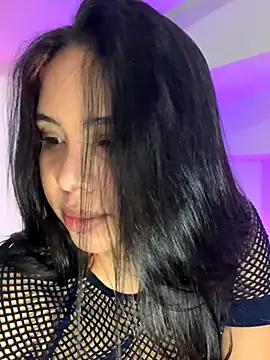 Snapshot of P_A_U_L_I_N_A_ chatting on September 2025 04:45:01 AM P A U L I N A online show from September 2025 04:45:01 AM