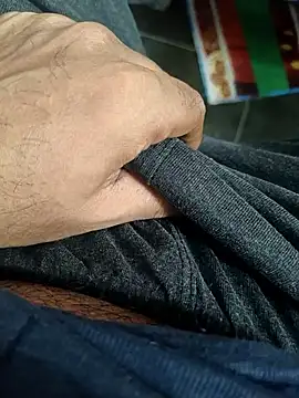 Snapshot of Deshi_hot_boy chatting on September 2025 04:34:02 AM Deshi hot boy online show from September 2025 04:34:02 AM