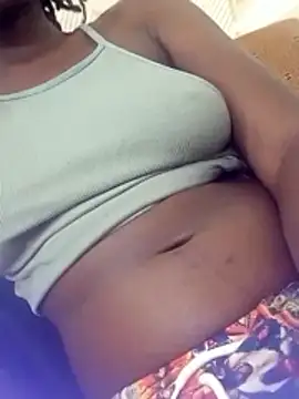 Snapshot of FeliciaZ chatting on December 2025 07:43:01 PM FeliciaZ online show from December 2025 07:43:01 PM