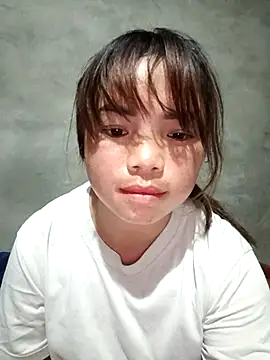 Snapshot of AnHa19 chatting on November 2025 06:01:01 AM AnHa19 online show from November 2025 06:01:01 AM