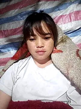 Snapshot of AnHa19 chatting on December 2025 09:10:02 PM AnHa19 online show from December 2025 09:10:02 PM