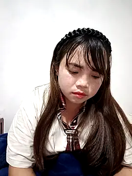 Snapshot of AnHa19 chatting on January 2026 12:29:01 PM AnHa19 online show from January 2026 12:29:01 PM