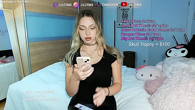 Snapshot of cymaishere chatting on November 2025 07:41:02 PM cymaishere online show from November 2025 07:41:02 PM