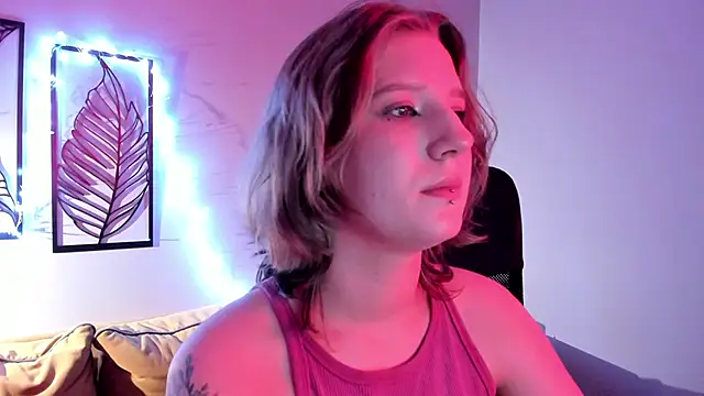 Hailey Foxy online show from November 2025 09:35:01 AM