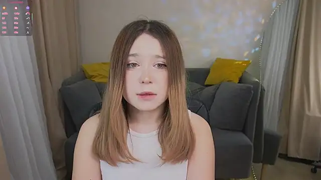 Lina Glow online show from November 2025 07:19:01 AM