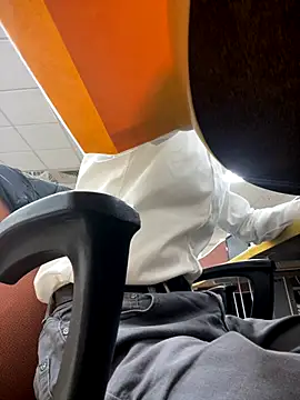 Daddygarry online show from October 2025 12:05:01 PM