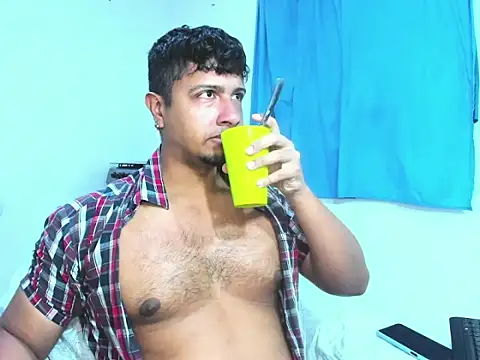 andylemonda1 online show from October 2025 03:01:02 PM