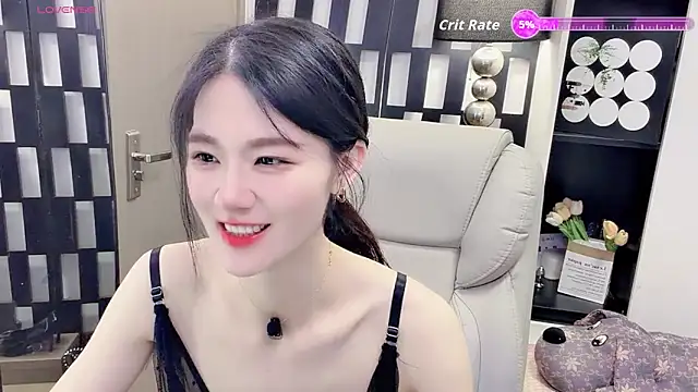 Yueyue-MM online show from May 2026 12:28:02 AM