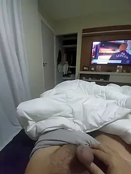 andrerj22 online show from October 2025 04:52:02 PM