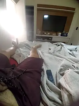 andrerj22 online show from April 2026 01:24:01 PM