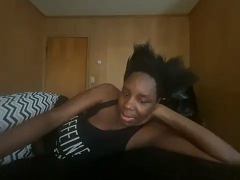 saltlightEmber online show from November 2025 09:15:01 PM