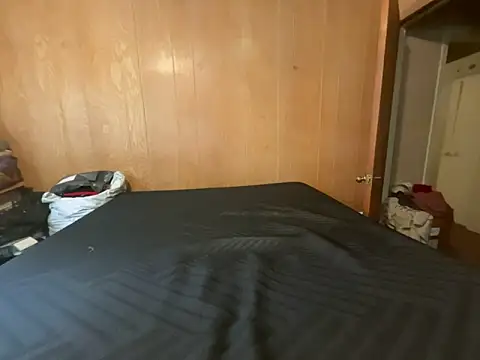 saltlightEmber online show from April 2026 02:56:01 PM