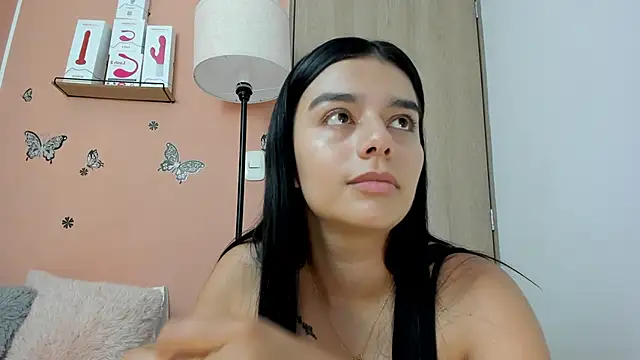 valerihouse online show from February 2025 10:19:02 PM