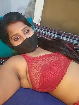 Minu love online show from March 2026 06:13:01 PM