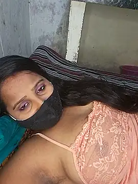 Minu love online show from March 2026 06:25:02 PM