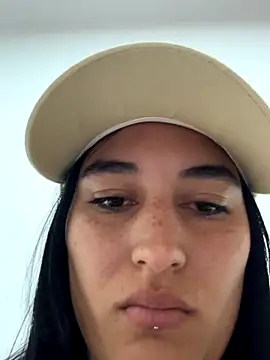 Snapshot of Scarlett_12 chatting on September 2025 11:56:01 AM Scarlett 12 online show from September 2025 11:56:01 AM