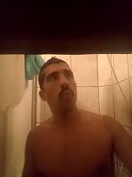 digaoo198 online show from September 2025 09:03:02 PM