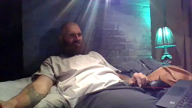 Cowboy815 online show from November 2025 05:06:01 AM