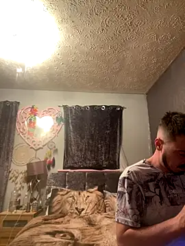 jaycoy22 online show from September 2025 02:44:02 AM